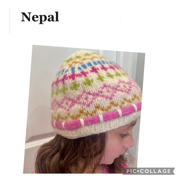 EVEREST DESIGNS GIRLS WOOL KNIT BEANIE RAISED PINK FLOWER FAIR ISLE - Picture 2 of 4